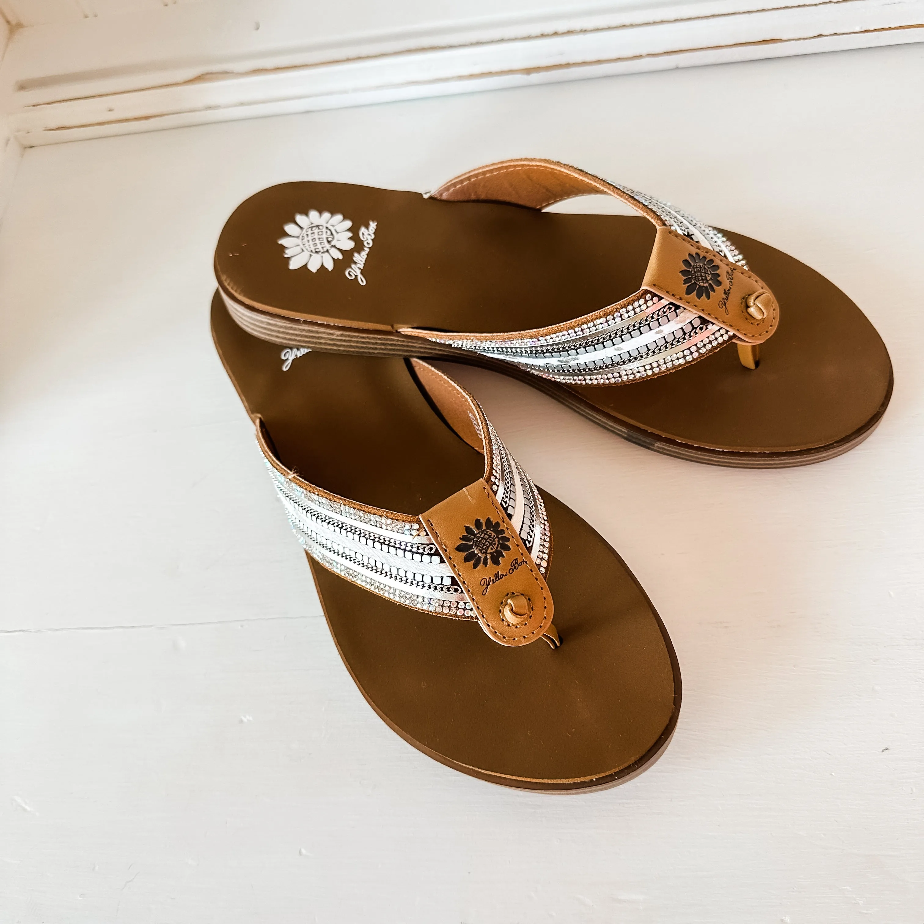 Datha Flip Flop Sandal - White