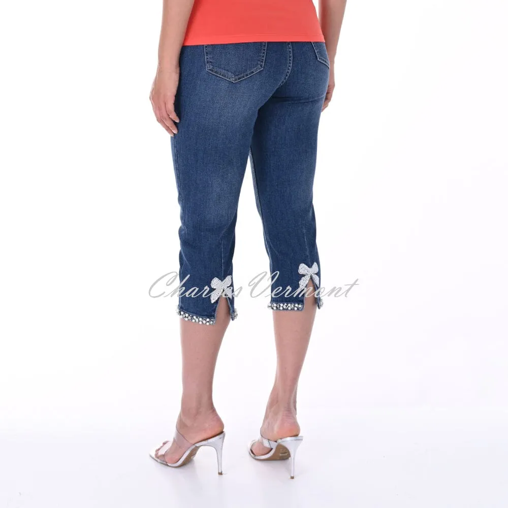 Frank Lyman Embellished Capri Jean - Style 246271U