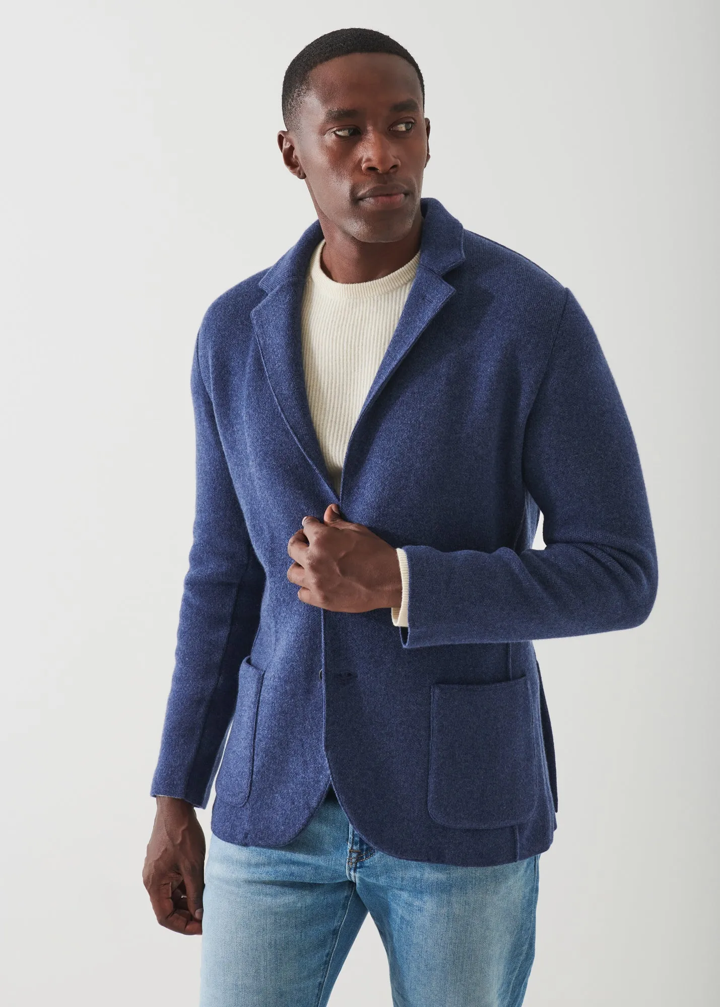 ITALIAN CASHMERE TWO-BUTTON BLAZER