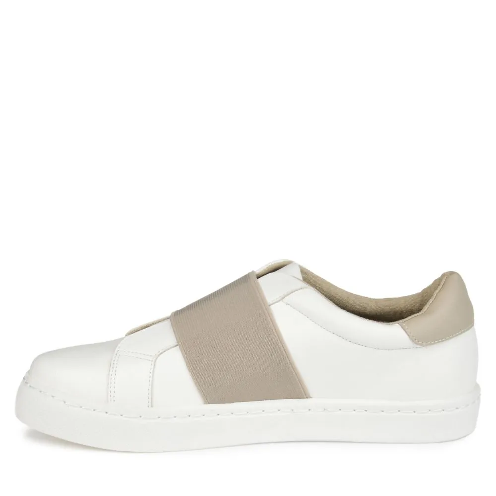 Journee Collection  WOMENS BILLIE SNEAKER