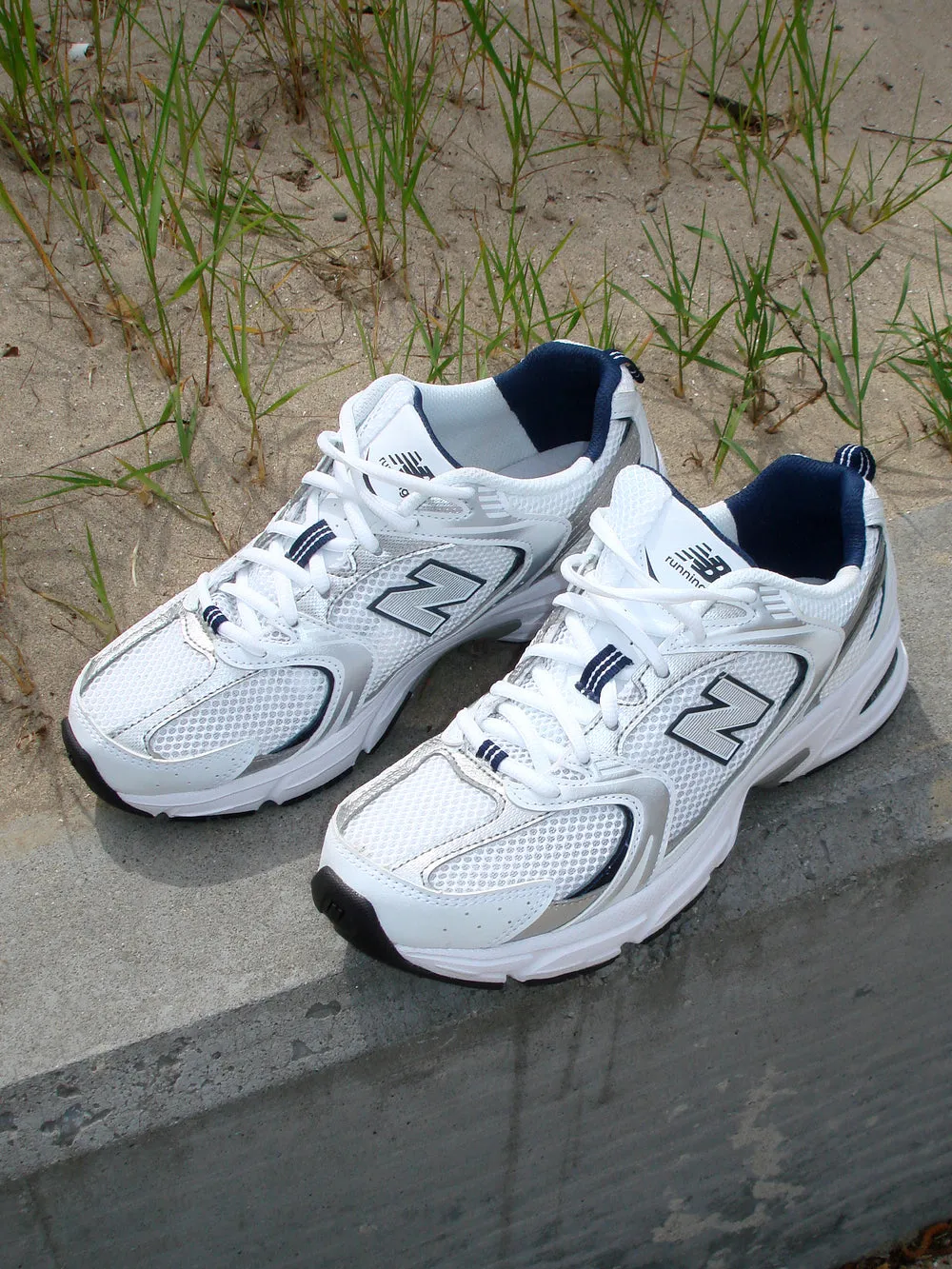 NEW BALANCE WOMENS NEW BALANCE 530 SNEAKER