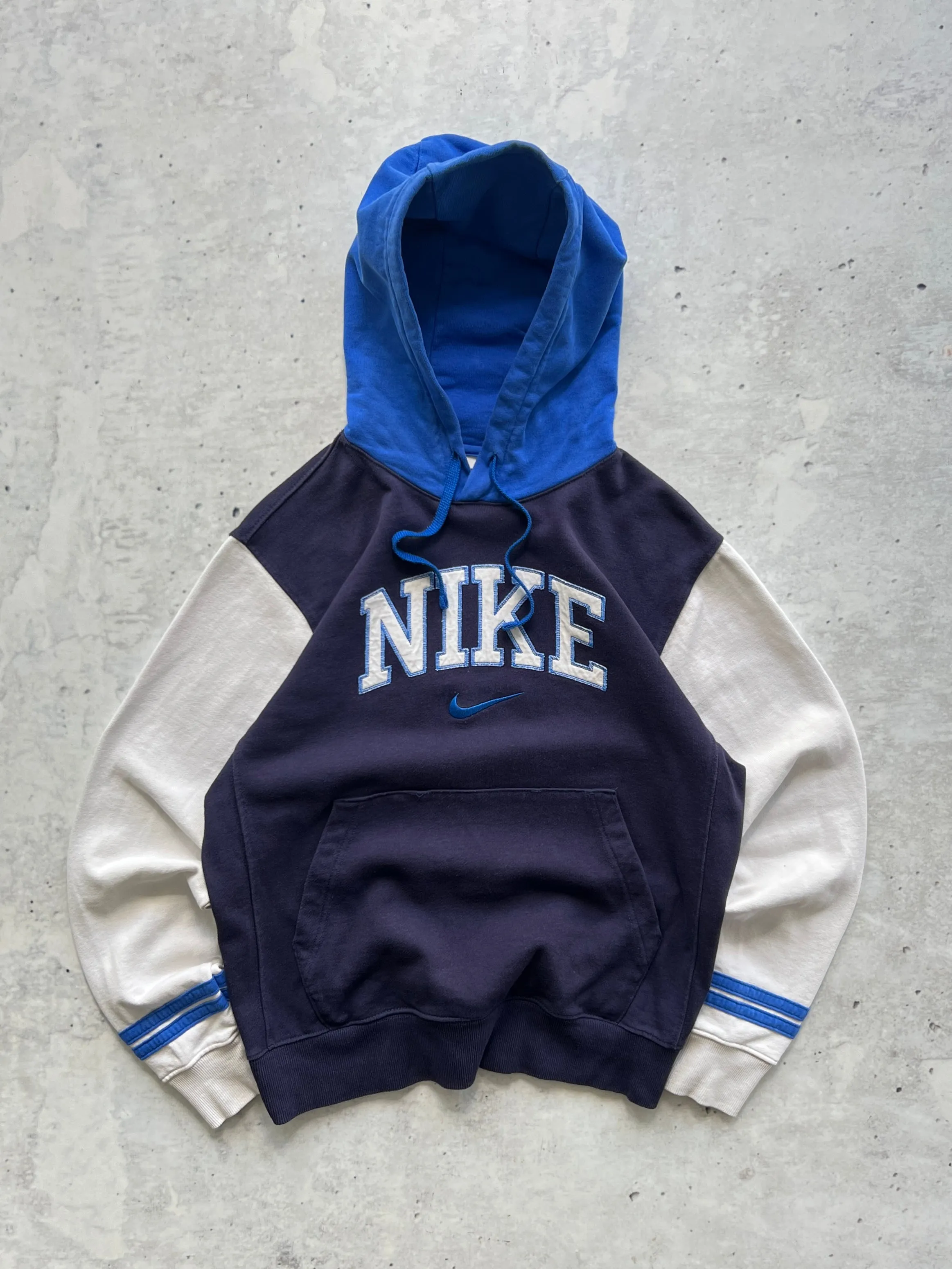 Nike embroidered Spell Out Pullover Hoodie (S)