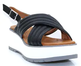 Regarde Le Ciel Black Leather Platform Sandal