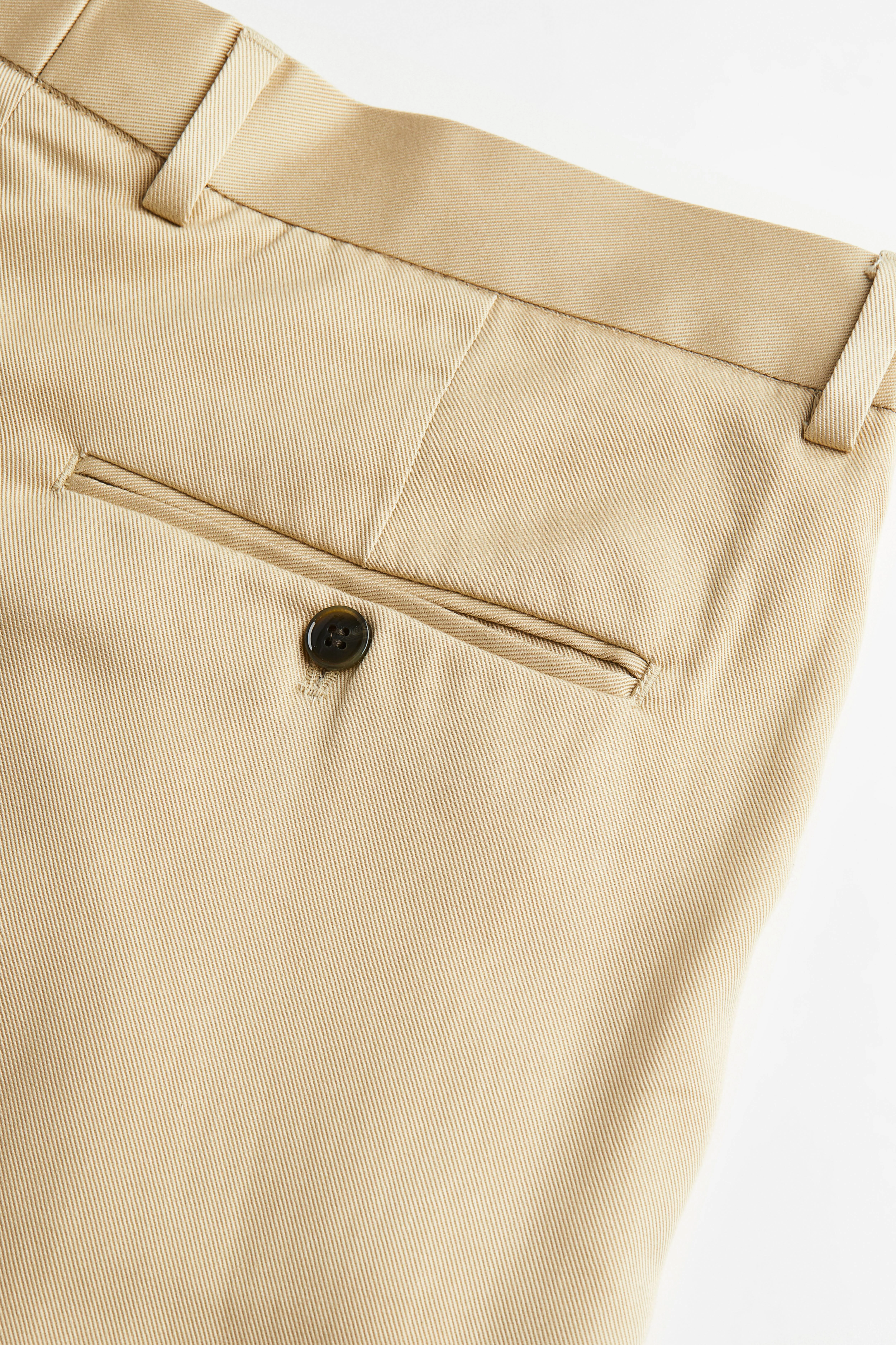 Relaxed Fit Lyocell suit trousers - Regular waist - Long - Beige - Men | H&M GB