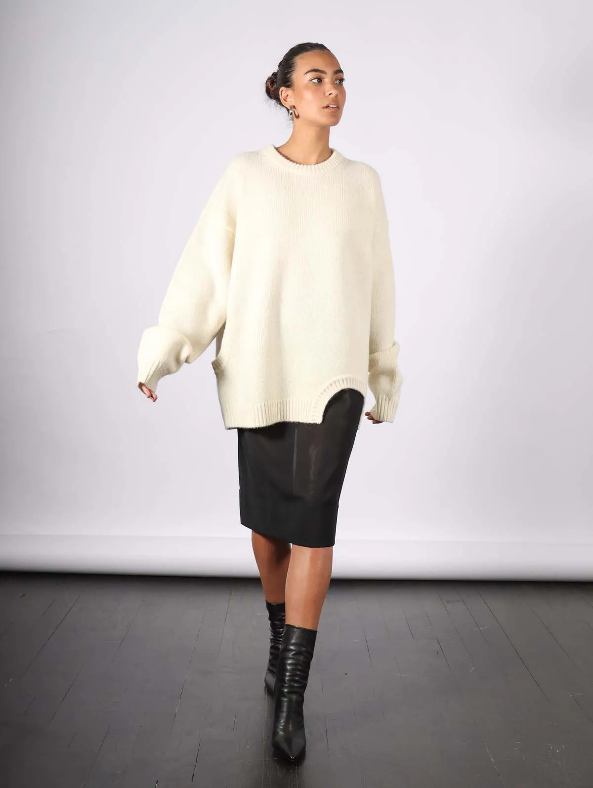 Soft Lambswool Sweater - Ivory