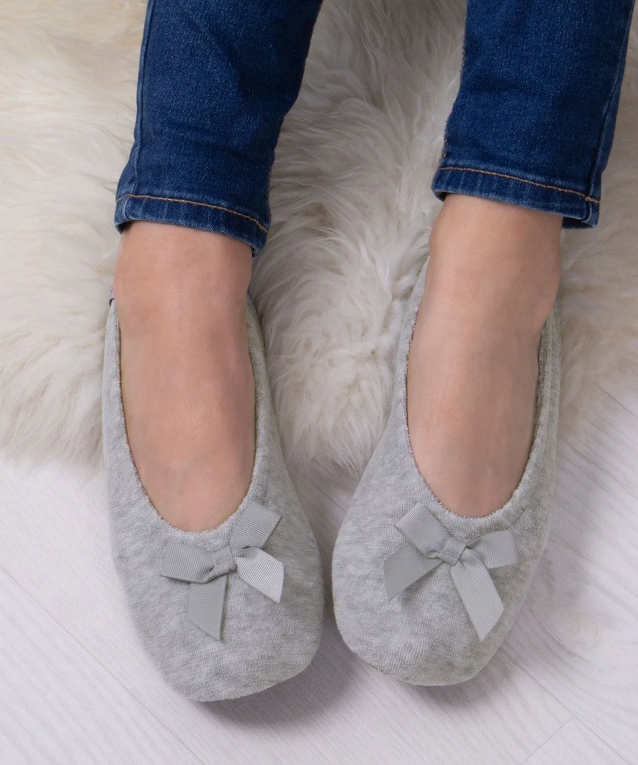 Totes Isotoner Ladies Terry Ballerina Slippers