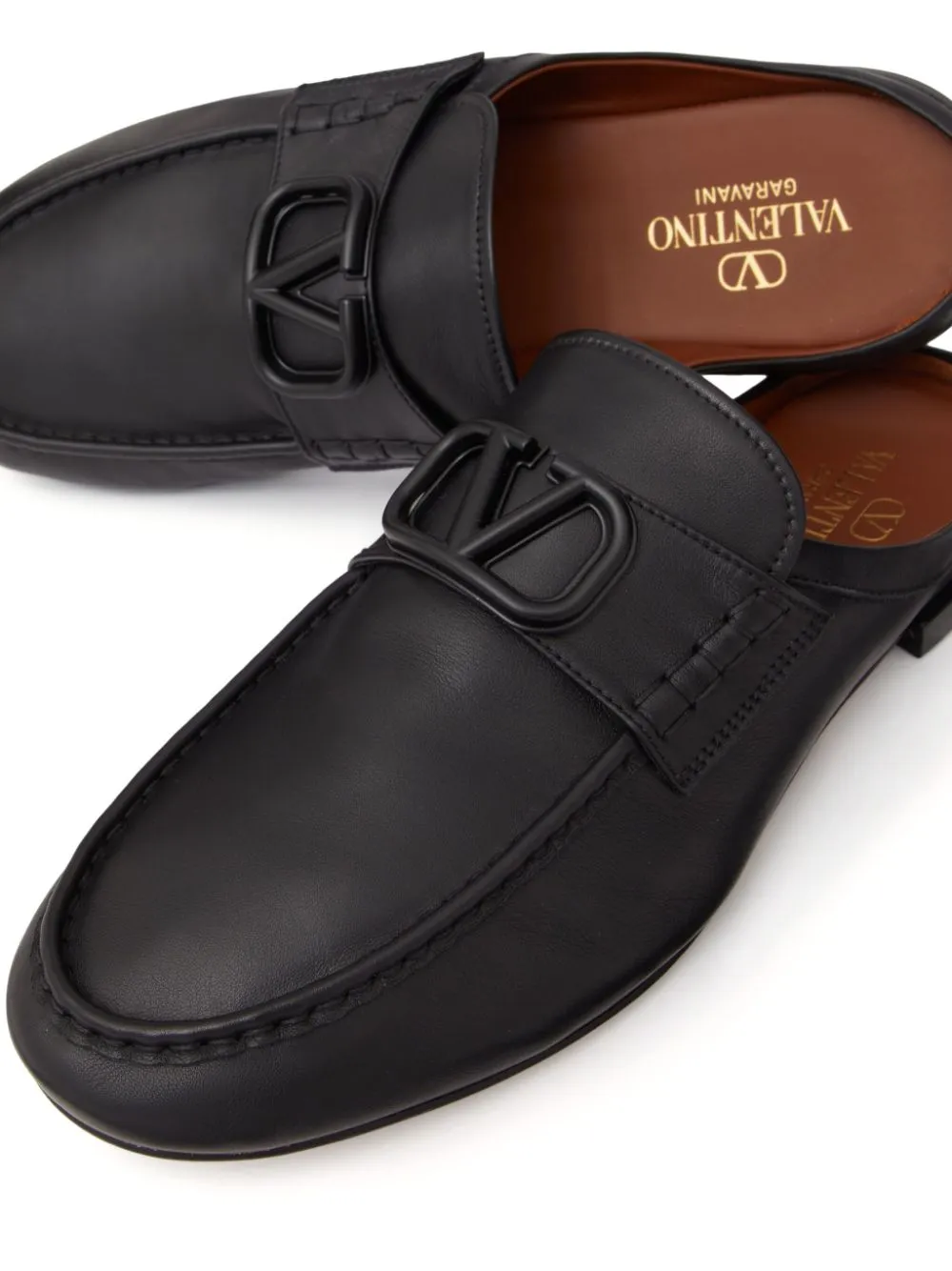 VALENTINO GARAVANI Sophisticated VLOGO Signature Slippers for Men