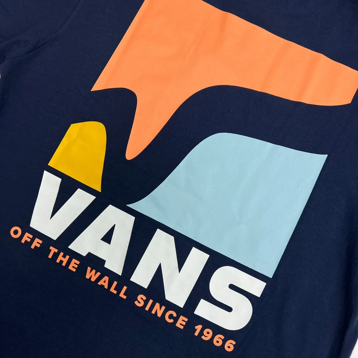 VANS Swoop V Logo Graphic T-Shirt