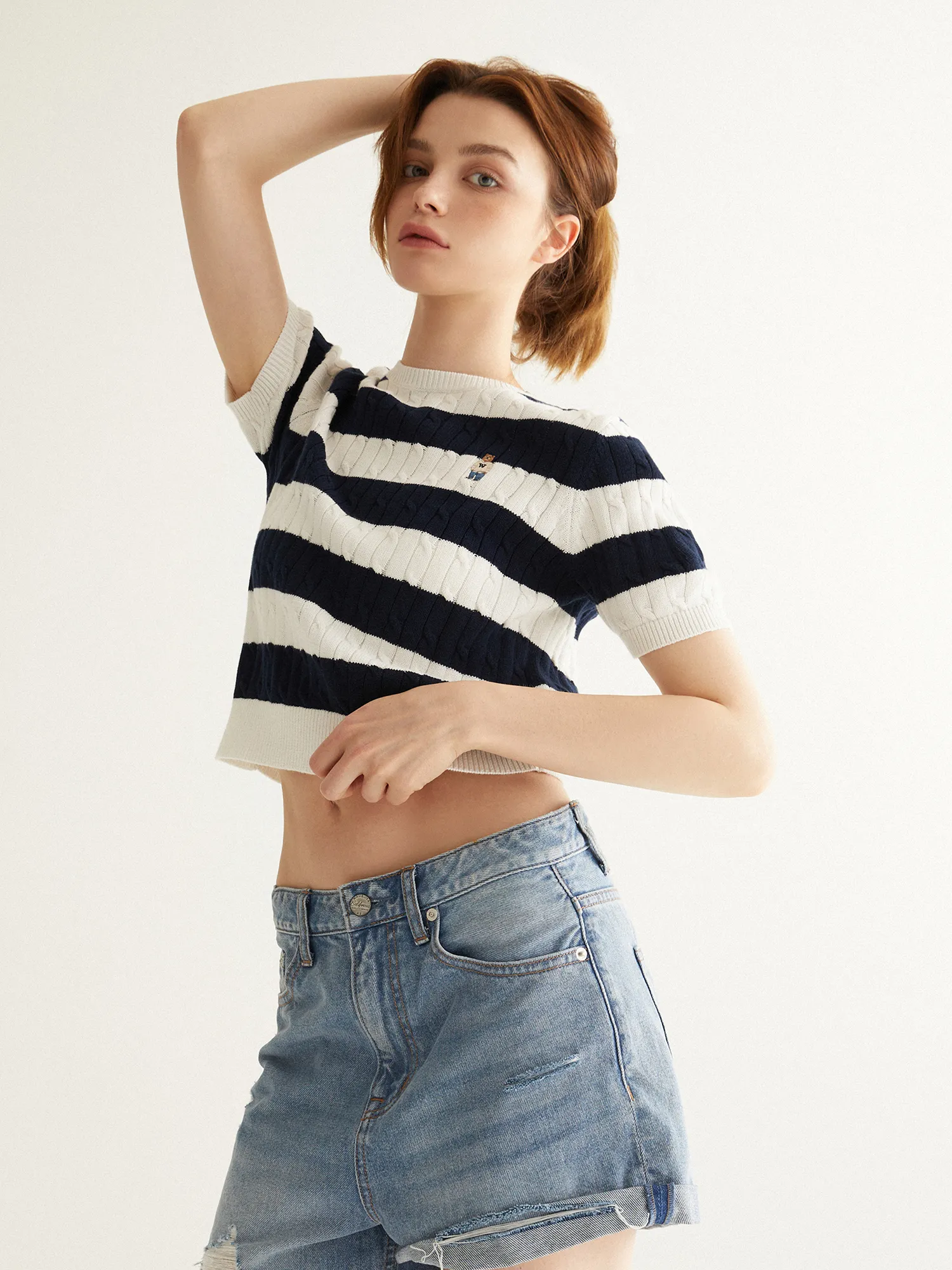 WHO.A.U  |Steve Striped Short Sleeve Sweater (2Colors)  WHKAD2412F