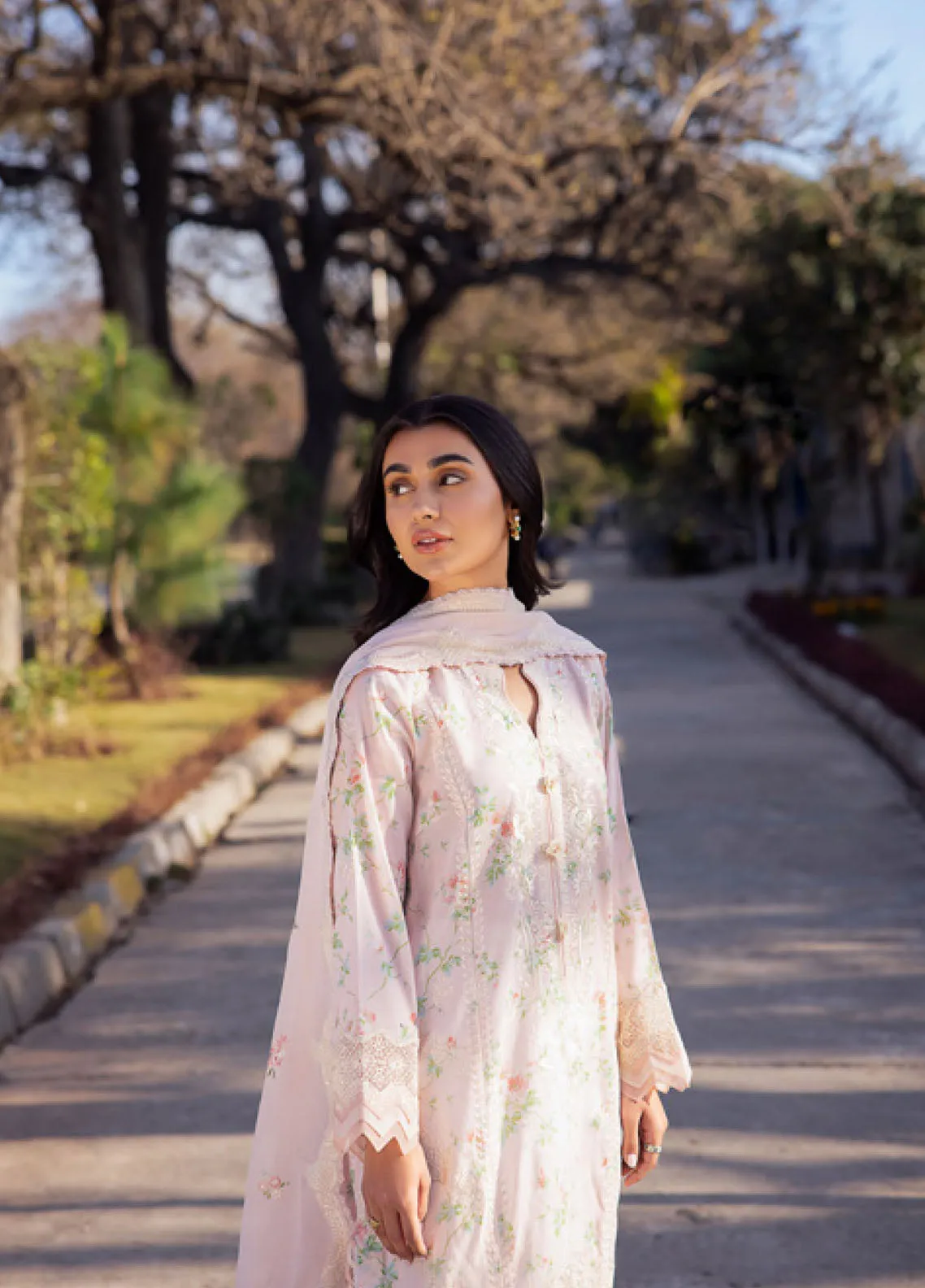 Zaha By Khadija Shah Embroidered Lawn 3 Piece Unstitched Suit ZH24EL D-4A